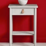 Chicago-Grey-side-table-Emperors-Silk-Wall-Paint-1600-600×600