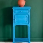 Giverny-side-table-Amsterdam-Green-Wall-Paint-1600-600×600